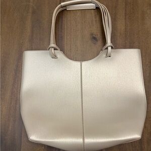 Neiman Marcus Metallic Champagne Tote Bag – New Without Tags